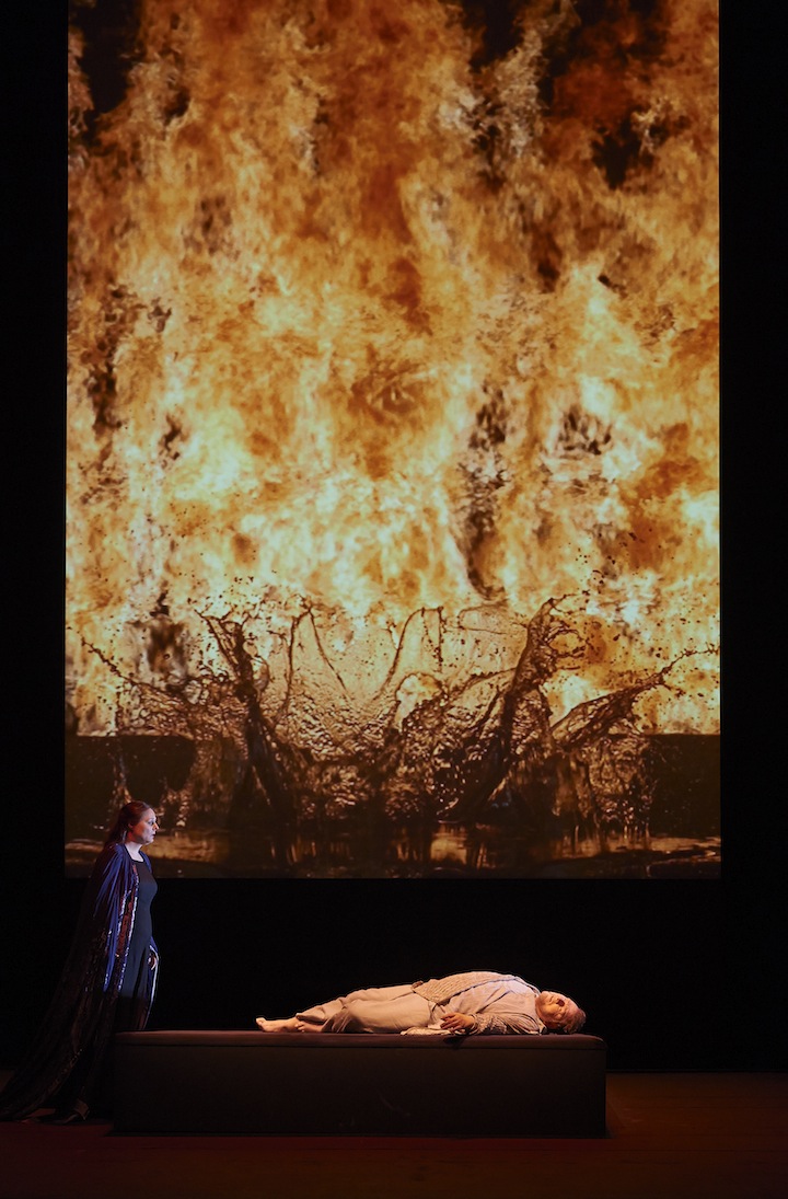 Melanie Diener as Isolde and Ben Heppner as Tristan in the Canadian Opera Company’s production of Tristan und Isolde, 2013. Conductor Johannes Debus, director Peter Sellars, visual artist Bill Viola  (Michael Coopera Photo)