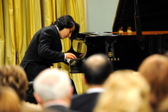 Mehdi Ghazi at Rideau Hall in 2010 (Dany Veillette photo)