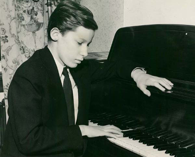 Glenn Gould at the piano, ca 1946 (via Library and Archives of Canada)