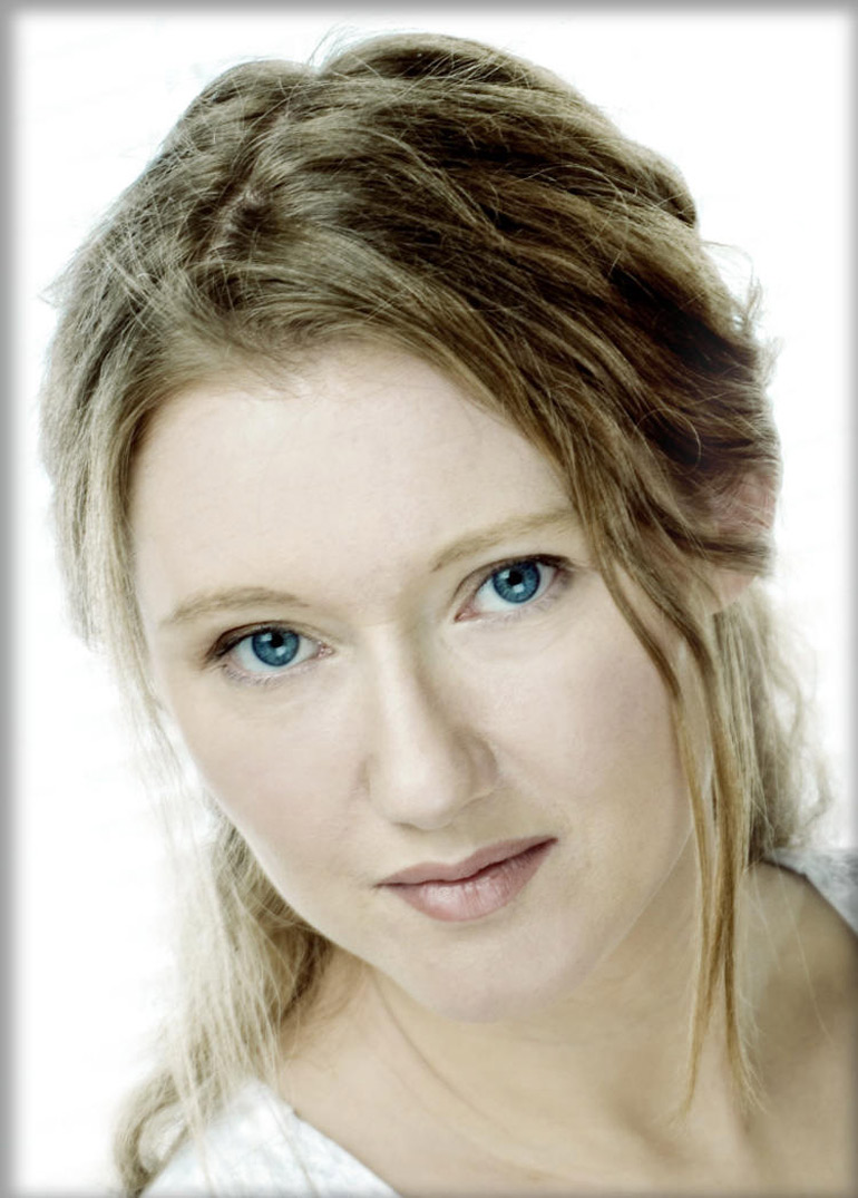 Mields-Dorothee-05[2007]