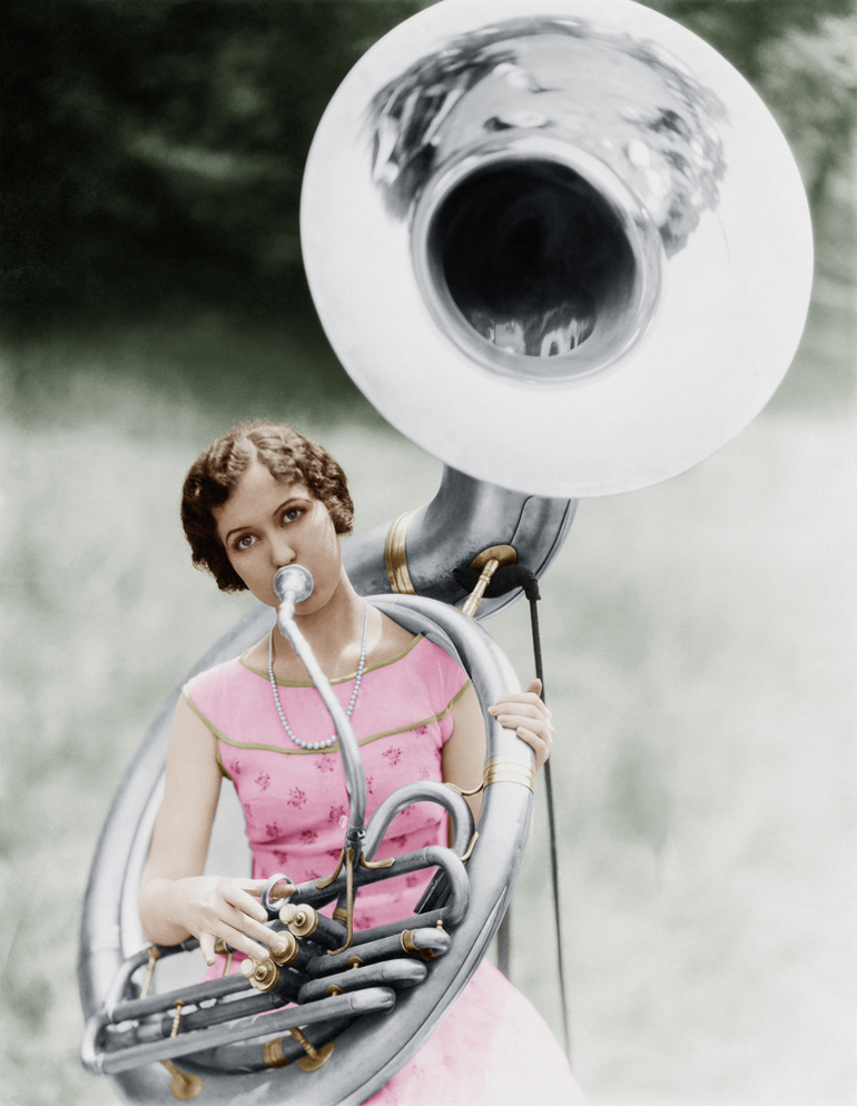 vintage-photography-woman-playing-tuba