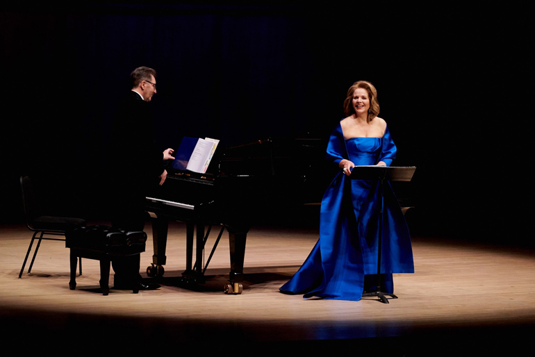 Renée Fleming, Soprano Gerald Martin Moore, Piano at Roy Thomson Hall (Photo: Malcolm Cook)