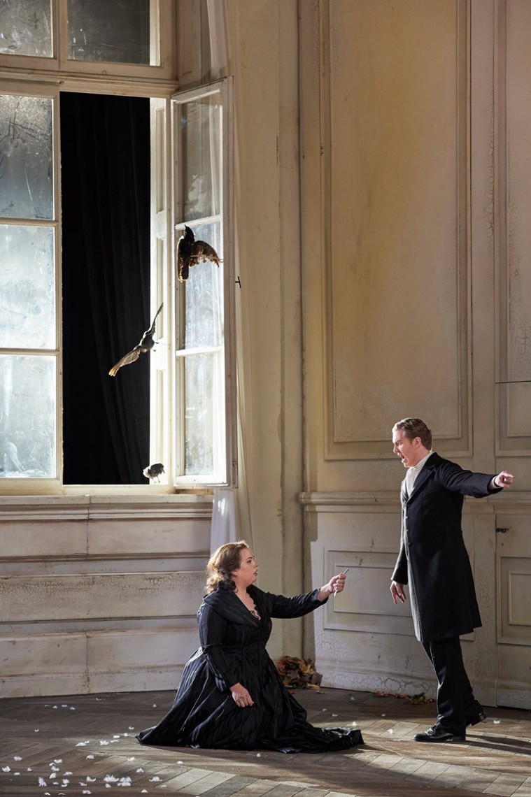 Aviva Fortunata as the Countess and Gordon Bintner as the Count in the Ensemble Studio performance of the Canadian Opera Company’s production of The Marriage of Figaro, 2016. (Photo: Michael Cooper)