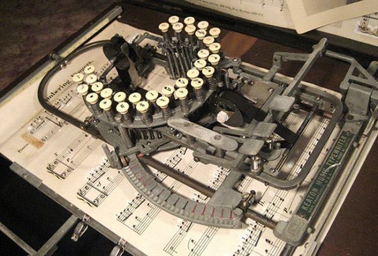 1953 Keaton Music Typewriter