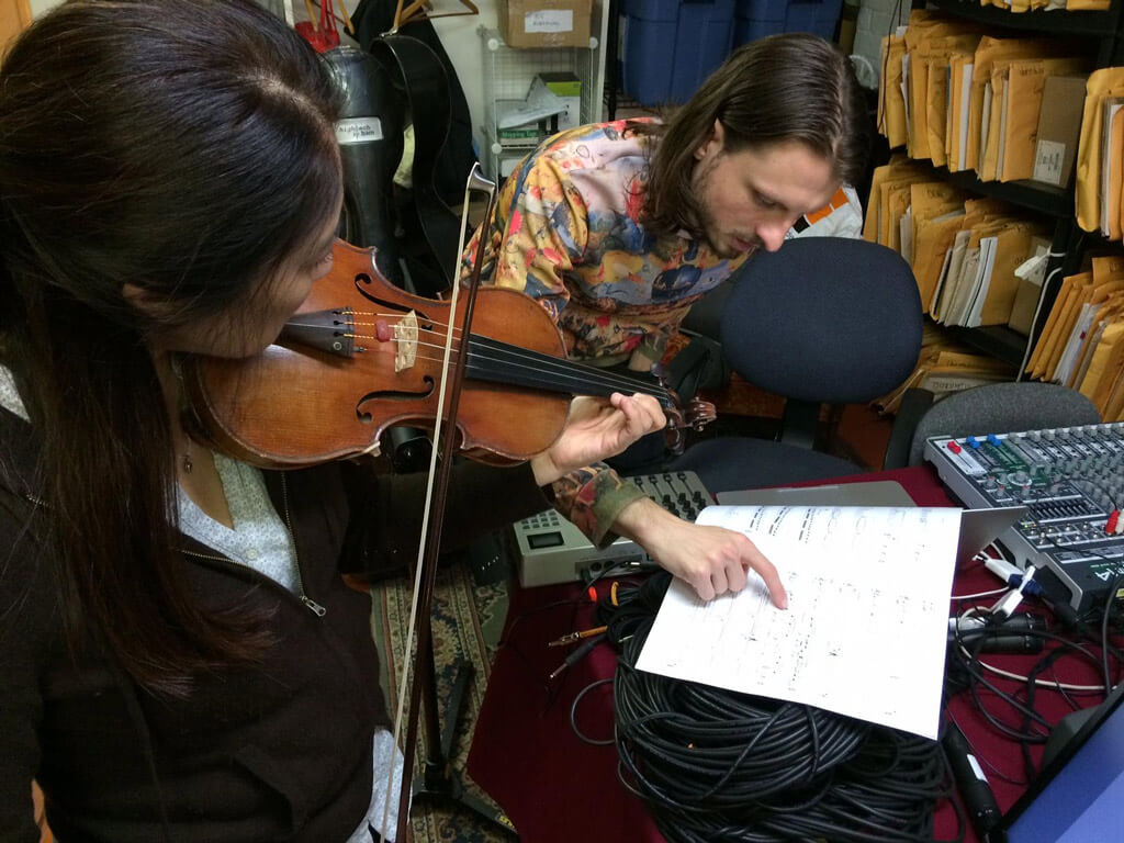 Carol Fujino and James O'Callaghan rehearsing at the Music Gallery. (Photo: Continuum Contemporary Music)