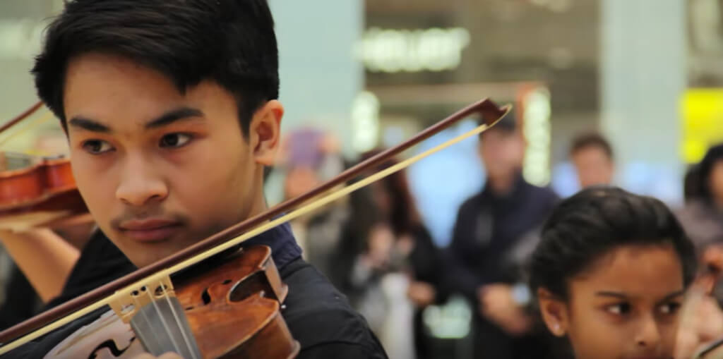Surprise musical performance by The Hammer Band Students at Yorkdale Shopping Centre (Photo: YouTube)