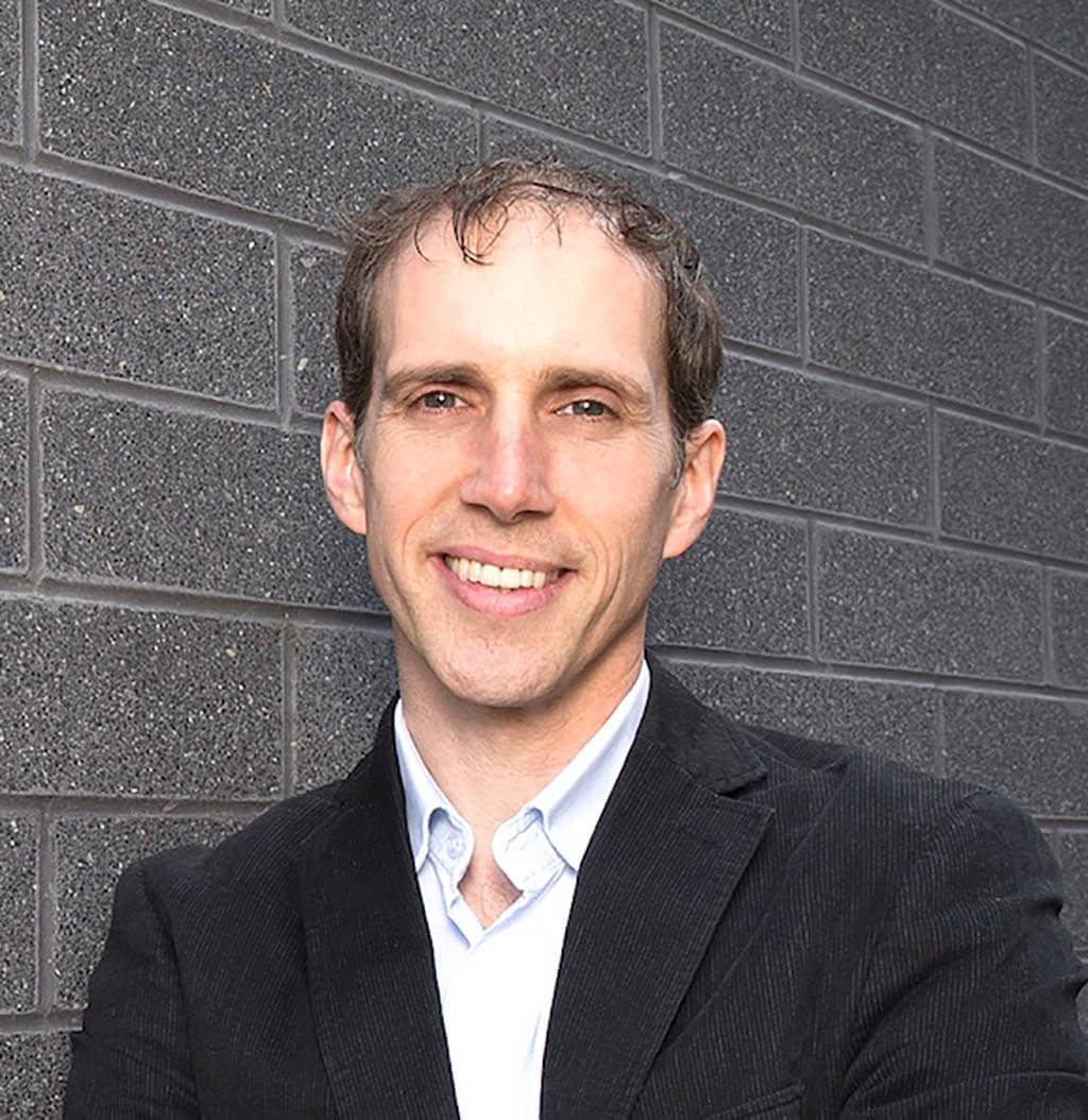 Dr. Luc Tremblay, Associate Professor and Associate Dean of Research at the Faculty of Kinesiology and Physical Education