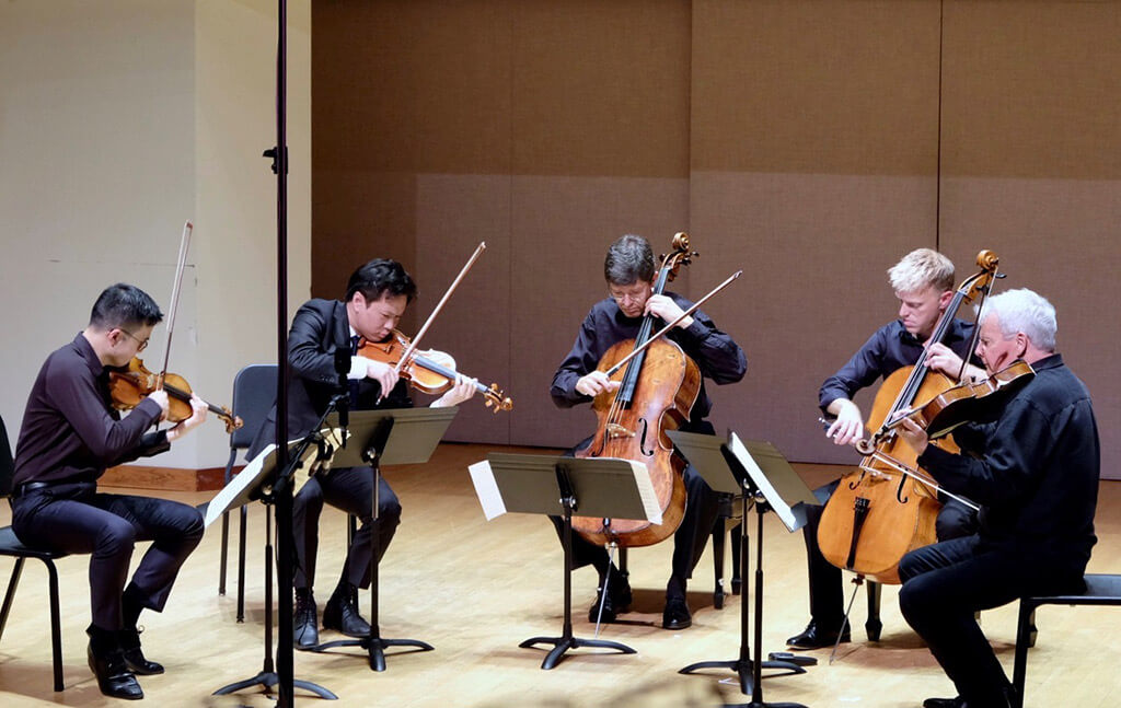 Andrew Wan, Nikki Chooi, Desmond Hoebig, Joseph Johnson and Steven Dann perform in String Extravaganza at Toronto Summer Music (Photo: Gord Fulton)