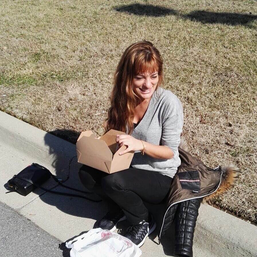 Via nickybenedettiofficial "A glamourous roadside lunch"