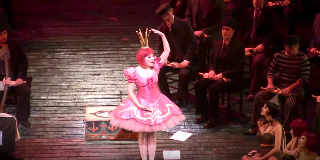 Rachele Gilmore in Les oiseaux dans la charmille at the Metropolitan Opera. (Youtube screenshot)