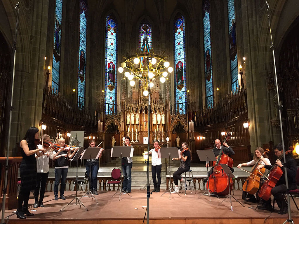 Pour cette nouvelle saison, les Petits Violons pourront bénéficier de la présence à leurs côtés d’une accordéoniste, d’un tromboniste, de comédiens et d’un chef d’orchestre invité.
