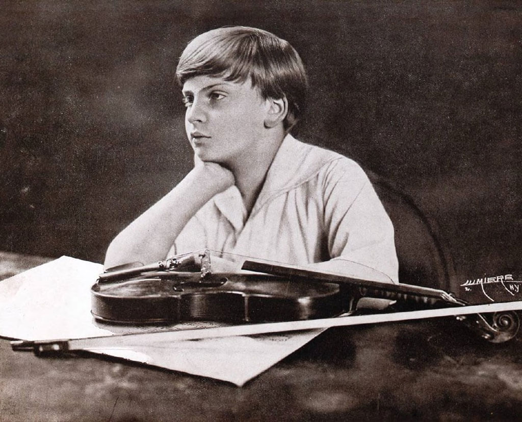 Yehudi Menuhin (Credit : Bibliothèque nationale de France)