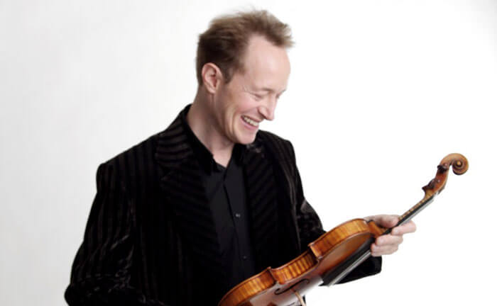 Anthony Marwood était le soliste invité des Violons du Roy hier soir à la Salle Bourgie. (photo: PIa Johnson)