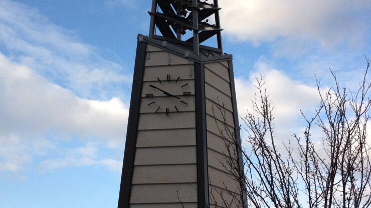 Carillon de la Place Claude-Léveillée, à Laval. (Photo: courtoisie