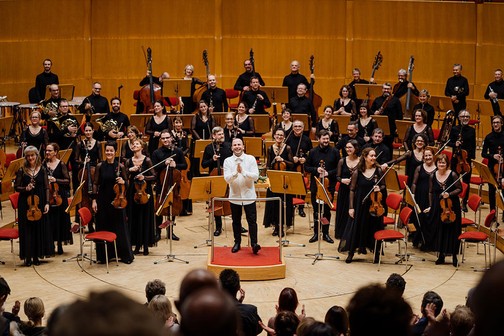 L'Orchestre Métropolitain et son chef, Yannick Nézet-Séguin. (Crédit: François Goupil)