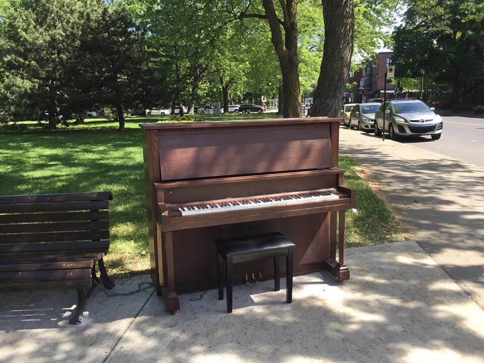 Le piano avait déjà été remis sur pied en fin d'avant-midi, le jour même. (Crédit: François Zeitouni). 