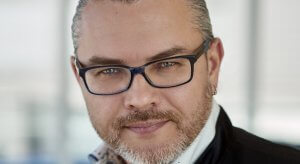 Airat Ichmouratov dirige ce soir la création mondiale de son Concerto pour piano avec le soliste Jean-Philippe Sylvestre et l'OSQ. (Photo : Mireille Gaza)