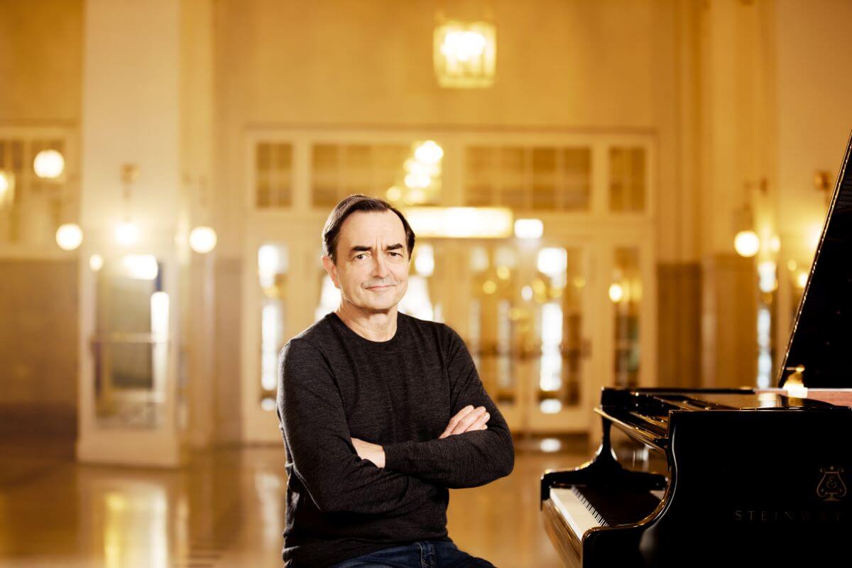 Pierre-Laurent Aimard, pianiste. (Photo: Julie Wesel)