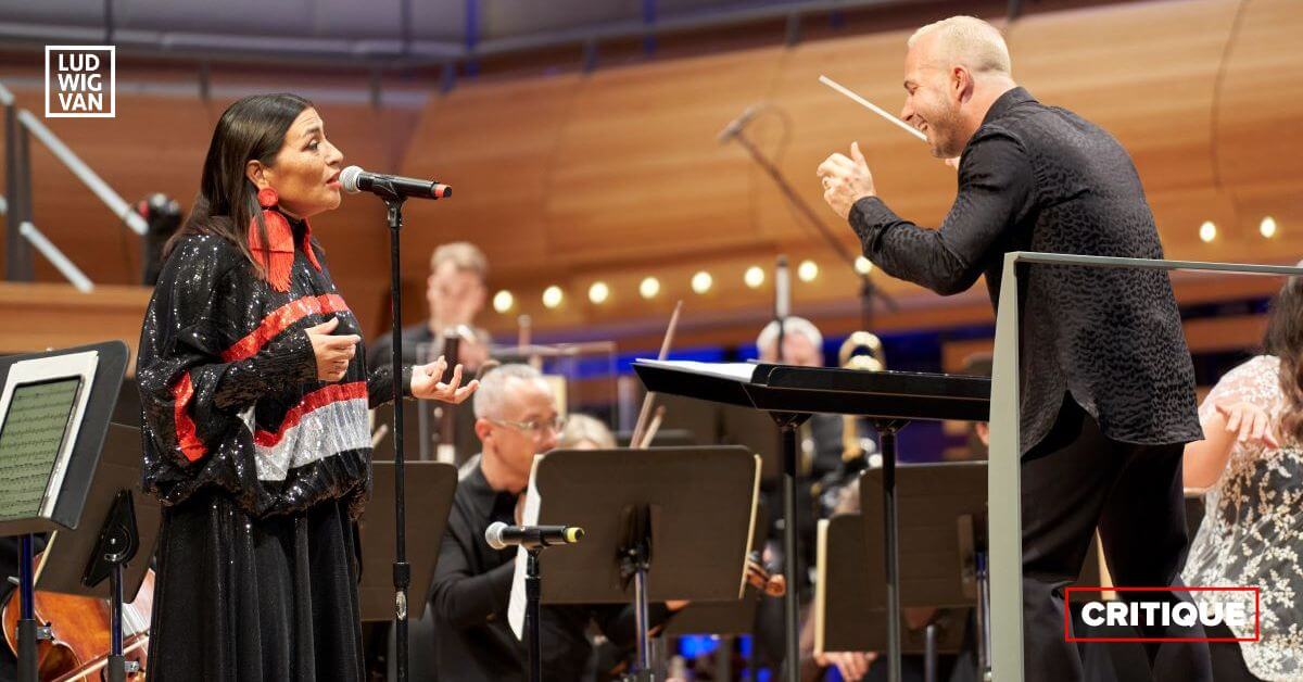 Elisapie Isaac était l'invité de l'Orchestre Métropolitain pour son concert d'ouverture de saison, le 25 septembre 2022. (Photo: Sylvain Légaré)