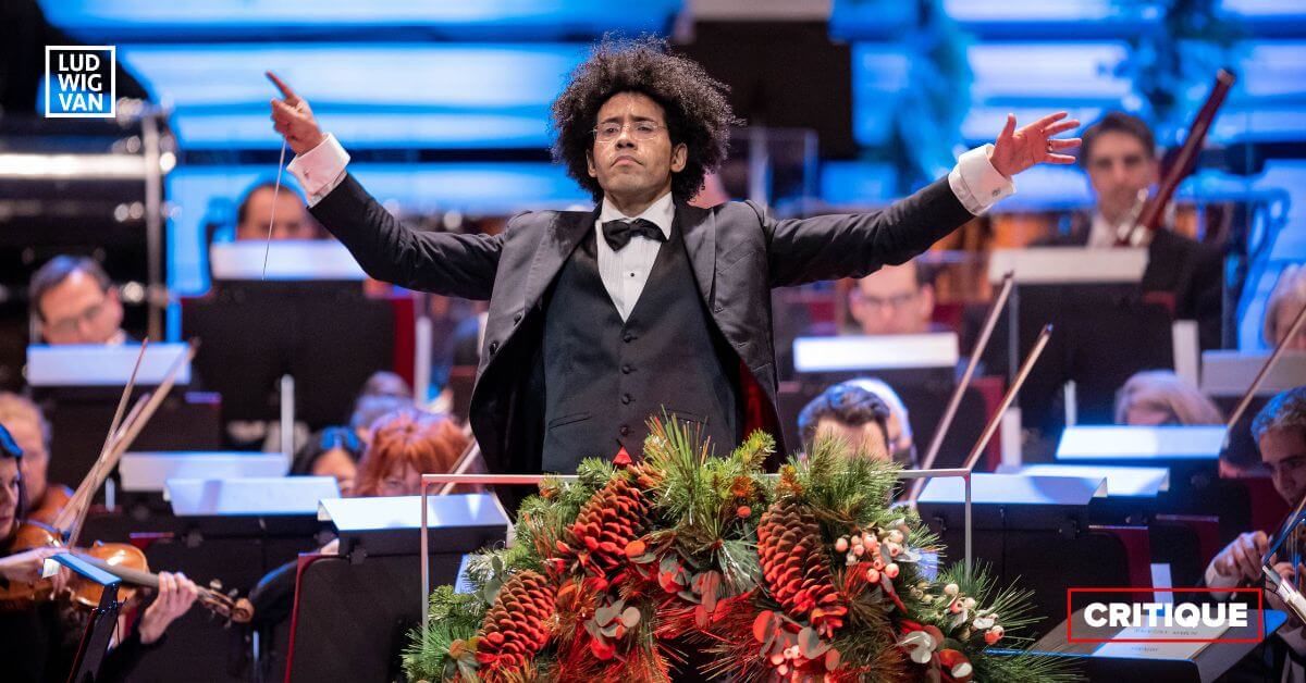 Rafael Payare dirigeait le concert de Noël de l'OSM, les 14 et 15 décembre 2022. (Photo: Antoine Saito)