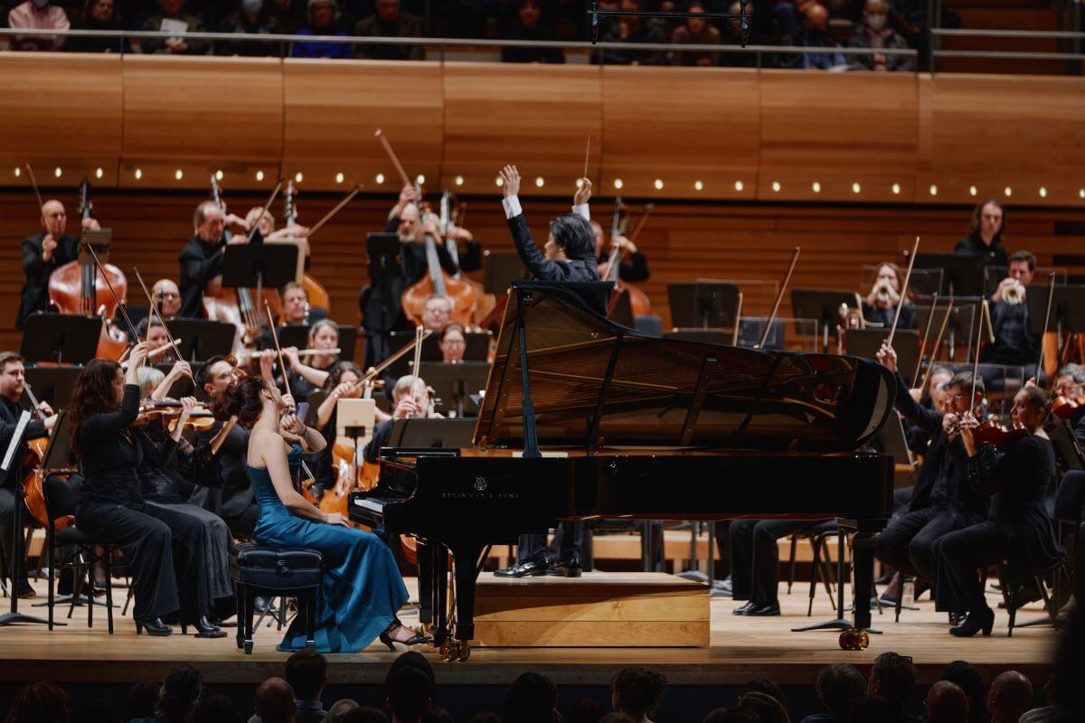 Élisabeth Pion, pianiste invitée de l'Orchestre métropolitain dans le programme Tout feu tout flamme. (Photo : François Goupil)