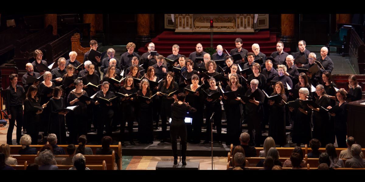 La Société chorale du Plateau Mont-Royal, dirigée par Roseline Blain (Photo : courtoisie)