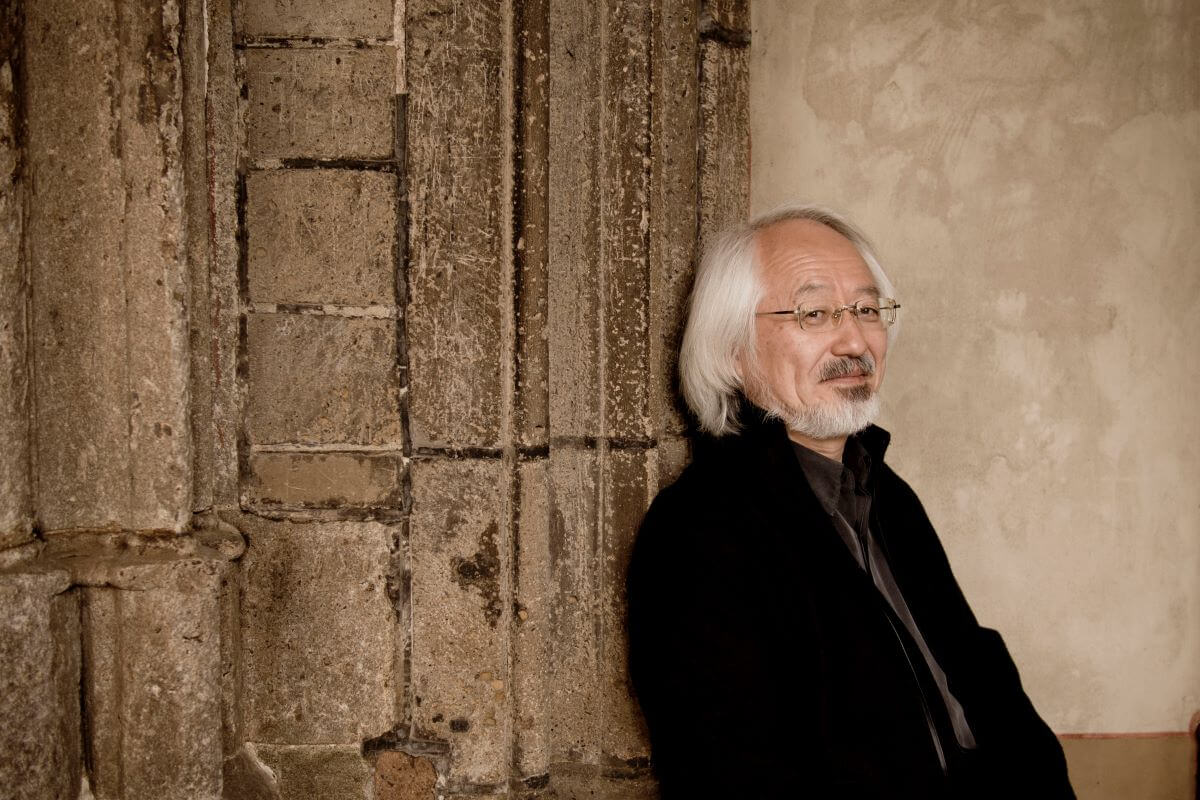 Masaaki Suzuki, spécialiste de la musique de Bach, dirigeait l'OSM et les solistes invités dans la Passion selon Saint-Jean (Photo : Marco Borggreve)