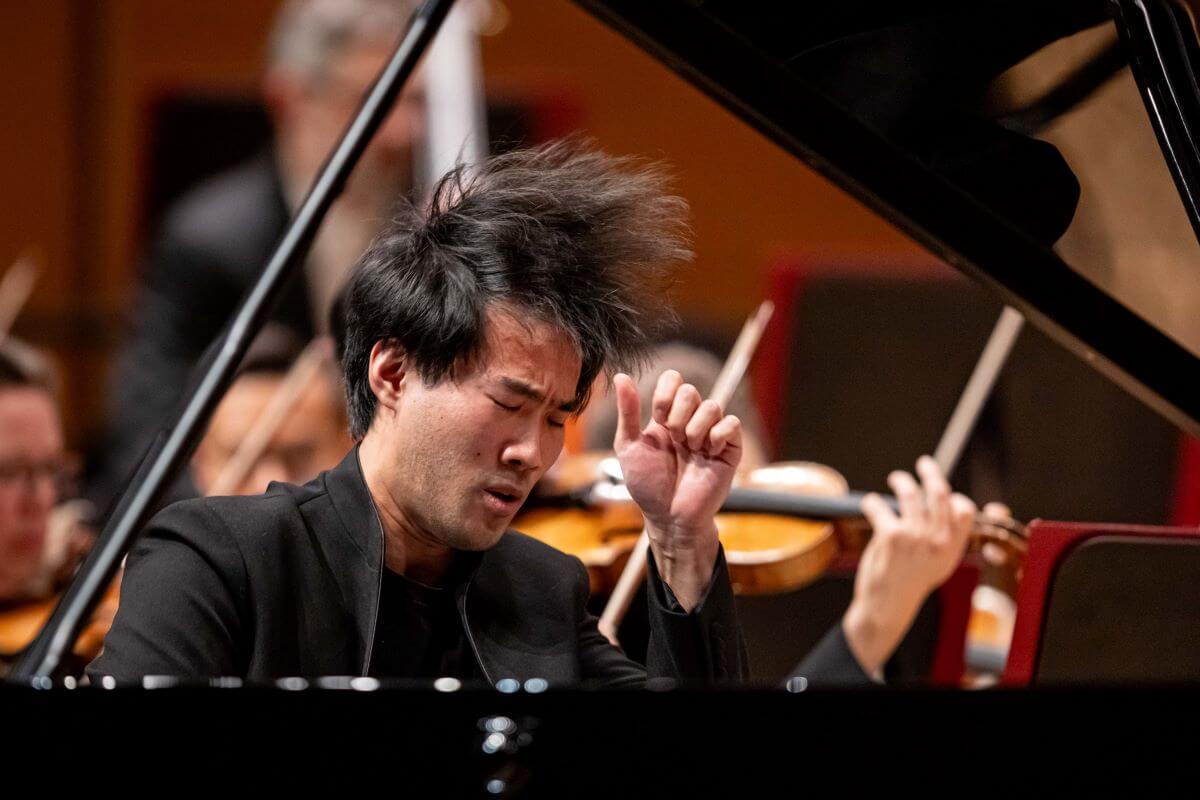 Bruce Liu dans le feu de l'action le 13 novembre. (Photo : Antoine Saito)