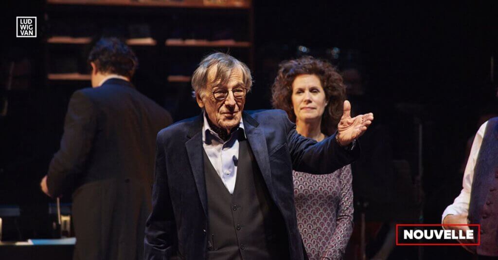 Edgar Fruitier sur scène avec Catherine Perrin lors d'une représentation d'Edgar et ses Fantômes 2 en 2017. (Photo : Frank Desgagnés