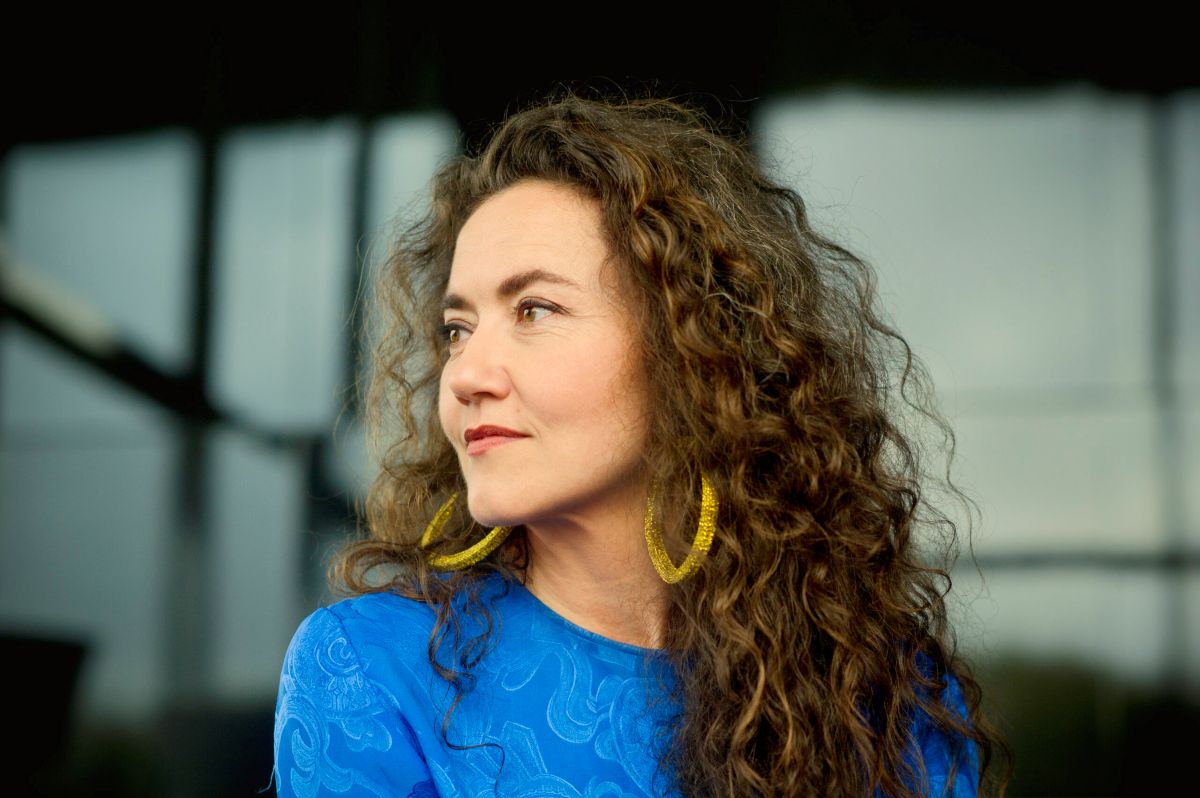 Stéphanie d'Oustrac sera Carmen au Festival d'Opéra de Québec. (Photo : Jean-Baptiste Millot)