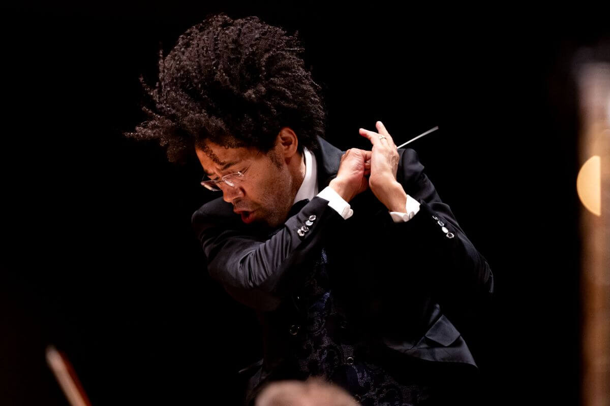 Rafael Payare (Photo : Antoine Saito)