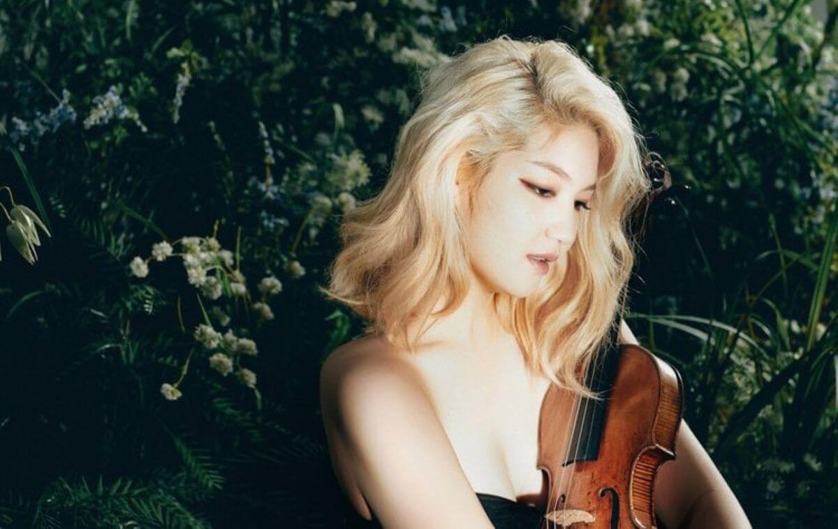 La violoniste Jinjoo Cho et le pianiste Henry Kramer donneront leur premier récital à la Salle Bourgie le 14 mai. (Photo : Remi Riere)
