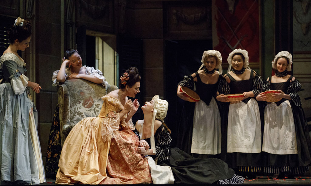 The company of The Marriage of Figaro. (Photo: Bruce Zinger)