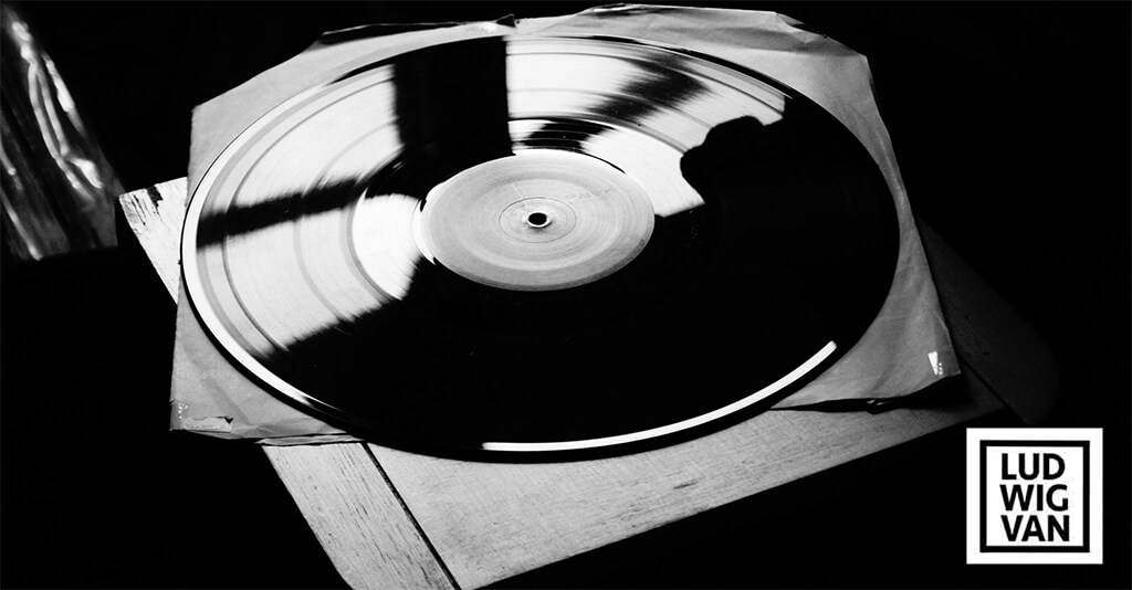 AUDIOPHILE | 8 Essential Classical Albums To On Vinyl