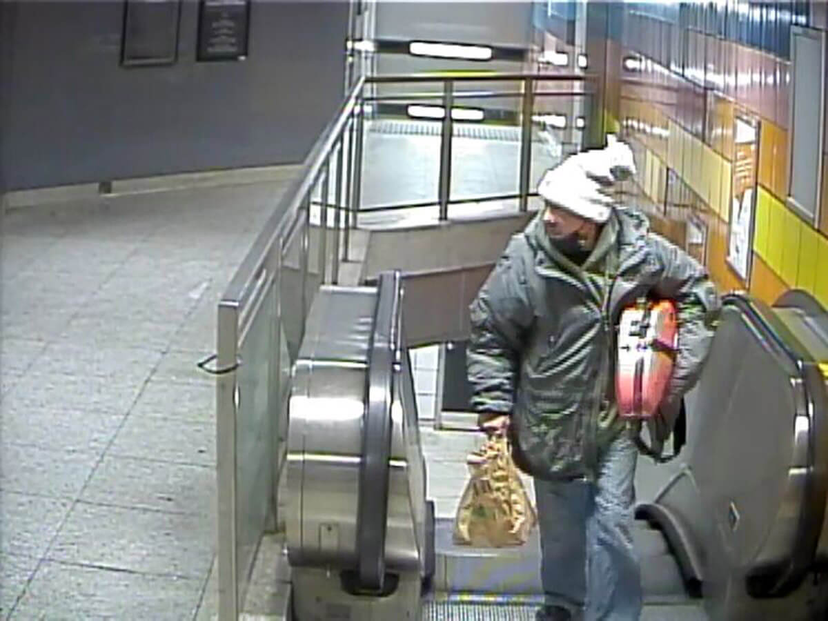 Suspect image captured in connection to missing violin from TTC subway (Photo courtesy of the Toronto Police Service)