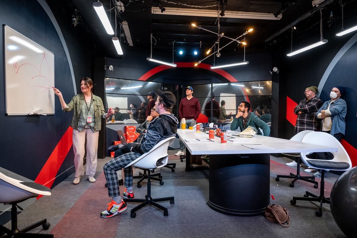 Coal Mine Theatre's 'The Antipodes' (Photo: Dahlia Katz)