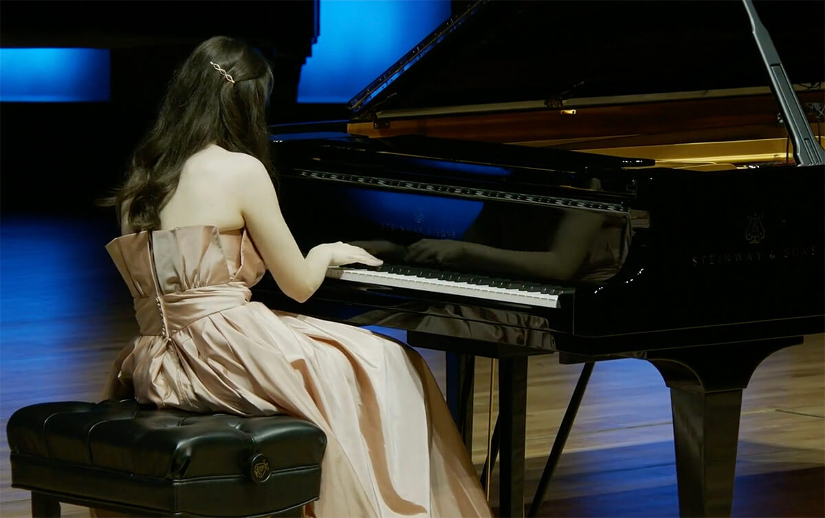 Pianist Rachel Breen performs during the Honens International Competition semifinals (Photo: Honens)