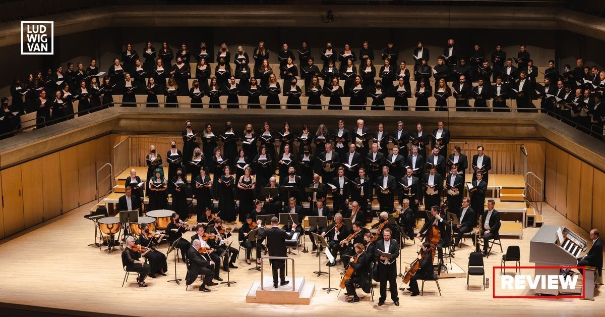 The Toronto Mendelssohn Choir (Photo: Taylor Long)