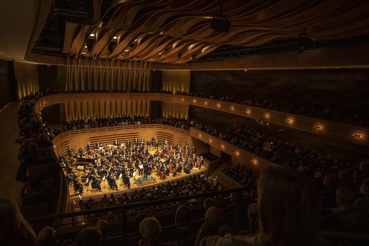 Riccardo Muti conducts the Chicago Symphony Orchestra in Koerner Hall (Photo: Todd Rosenberg)