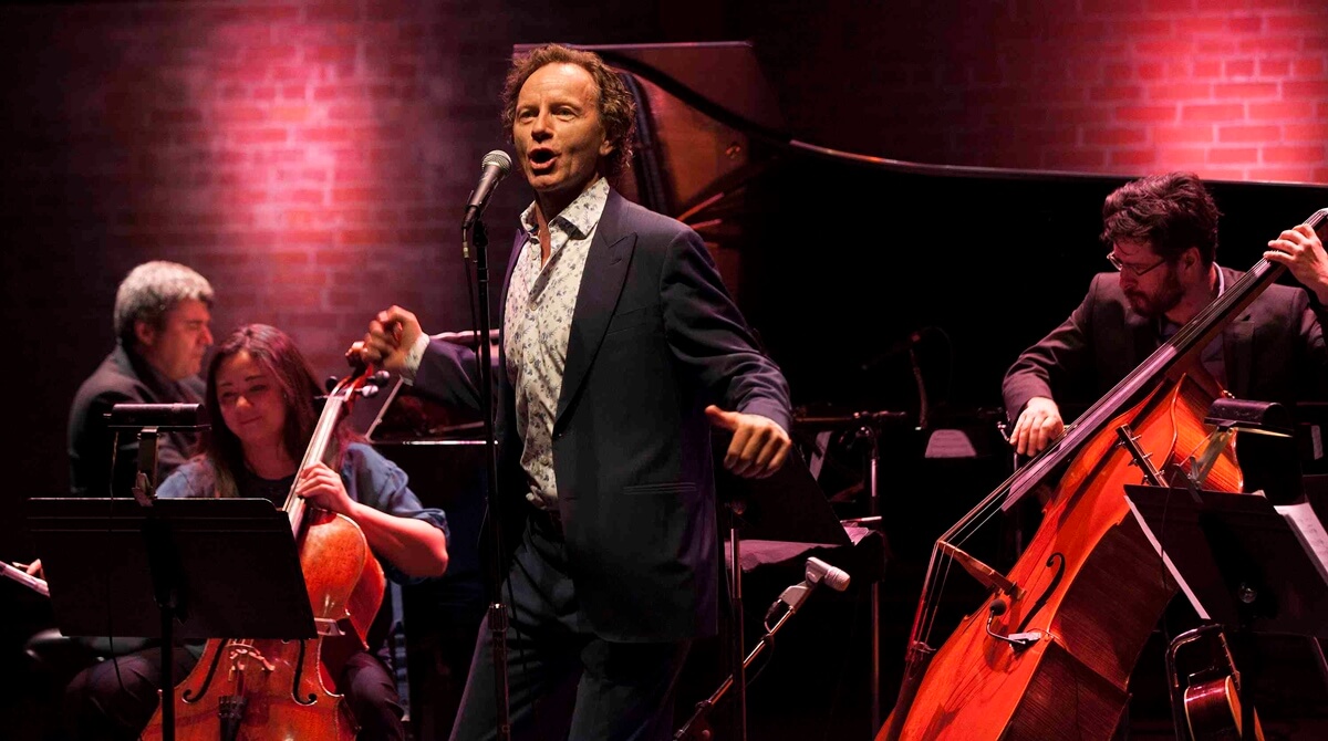 Songbook 8: Brent Carver, 2015; (From left to right) Andrew Burashko, Rachel Mercer, Brent Carver (centre), Joe Phillips (Photo: John Lauener) 