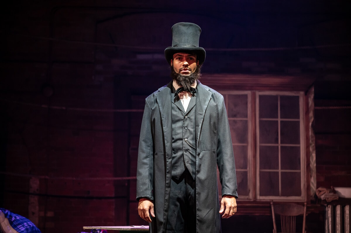 Sebastien Heins in Top Dog Underdog (Photo: Dahlia Katz)