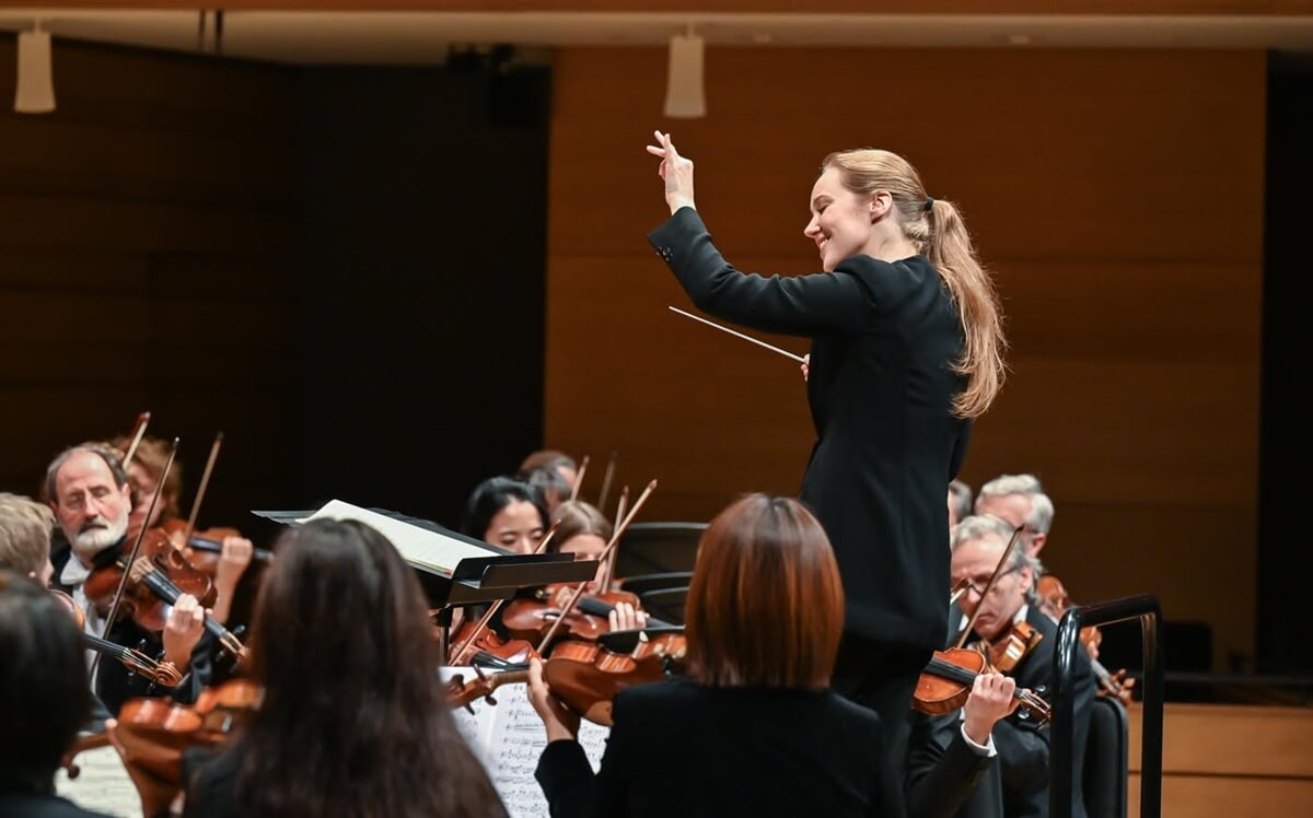 Giedrė Šlekytė conducts the Staatskapelle Berlin (Photo: Lisa Skulensky, courtesy of the RCM)