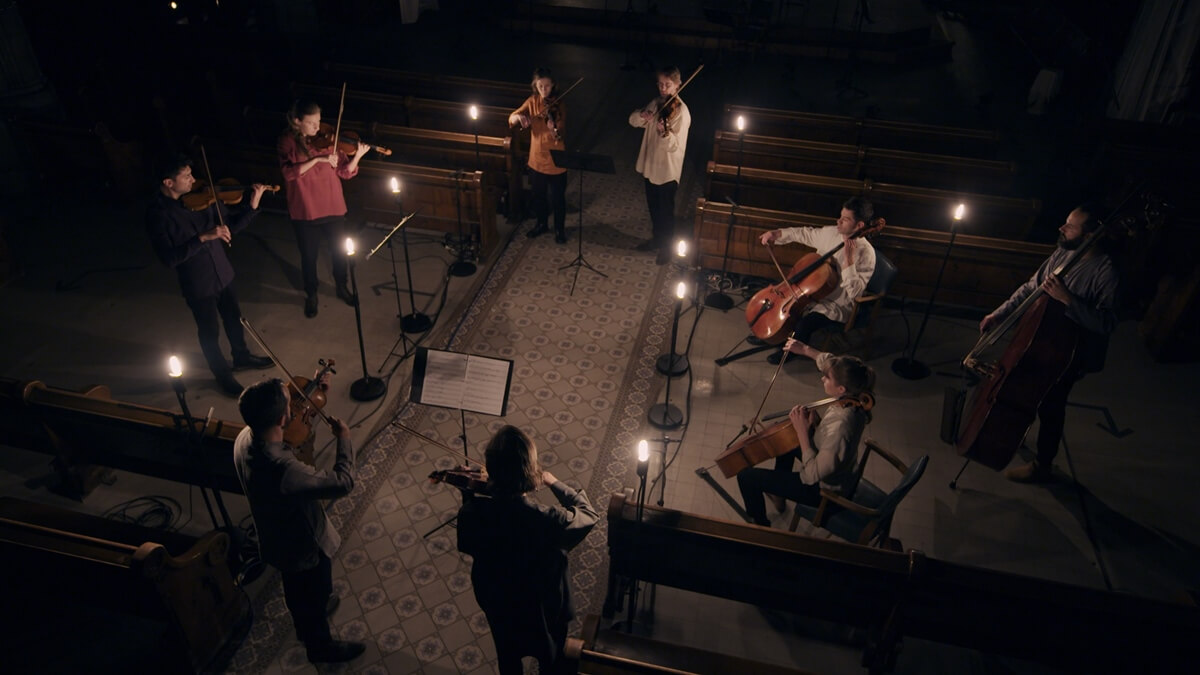 collectif9 peforms RITUÆLS (Photo courtesy of the artists)