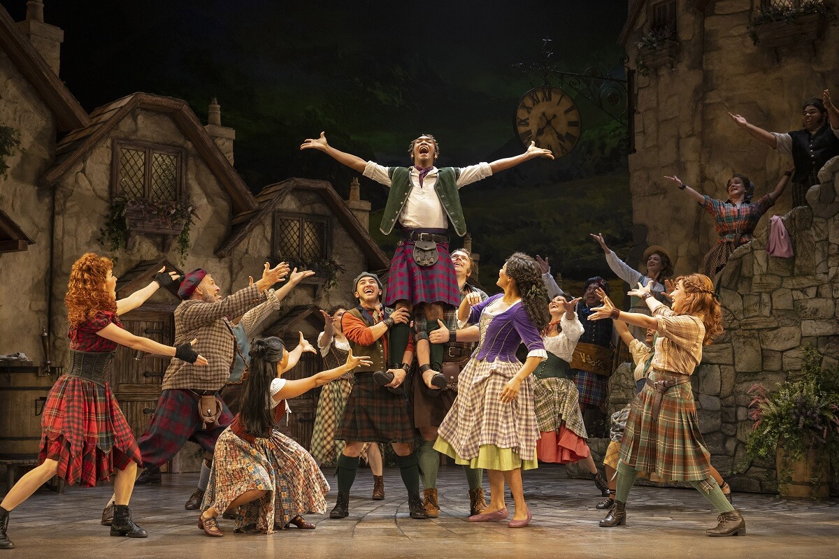 David Andrew Reid as Charlie Dalrymple with the cast of Lerner and Loewe’s Brigadoon (Shaw Festival, 2023) (Photo: David Cooper)