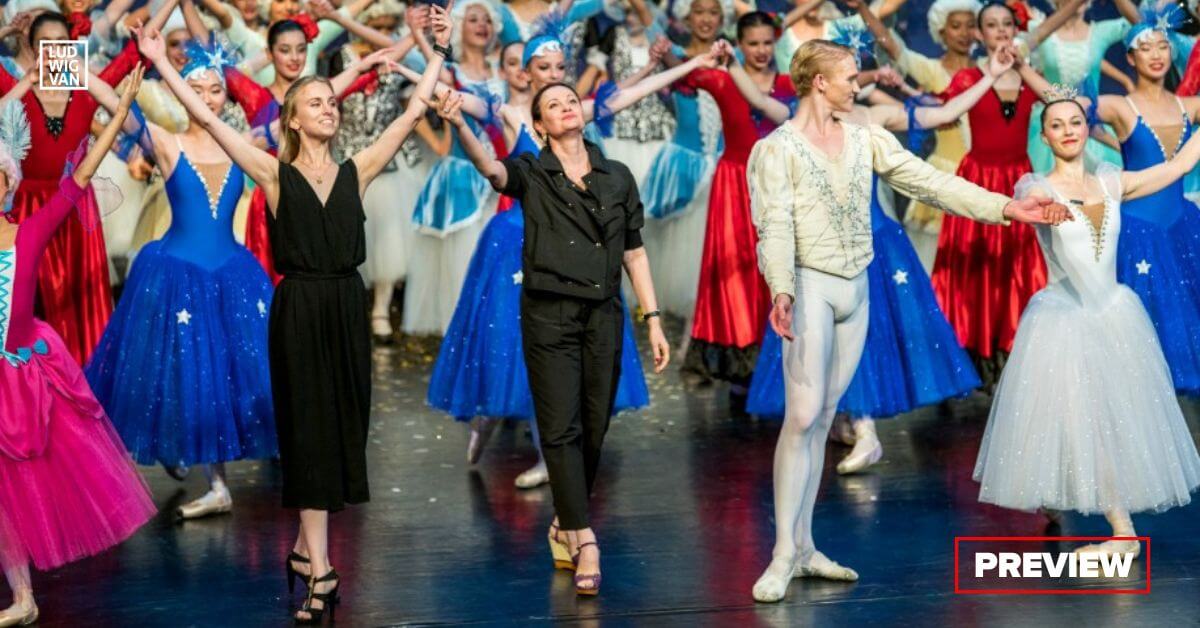 Toronto International Ballet Theatre Artistic Director Tatian Stepanova takes a bow (Photo courtesy of TIBT)