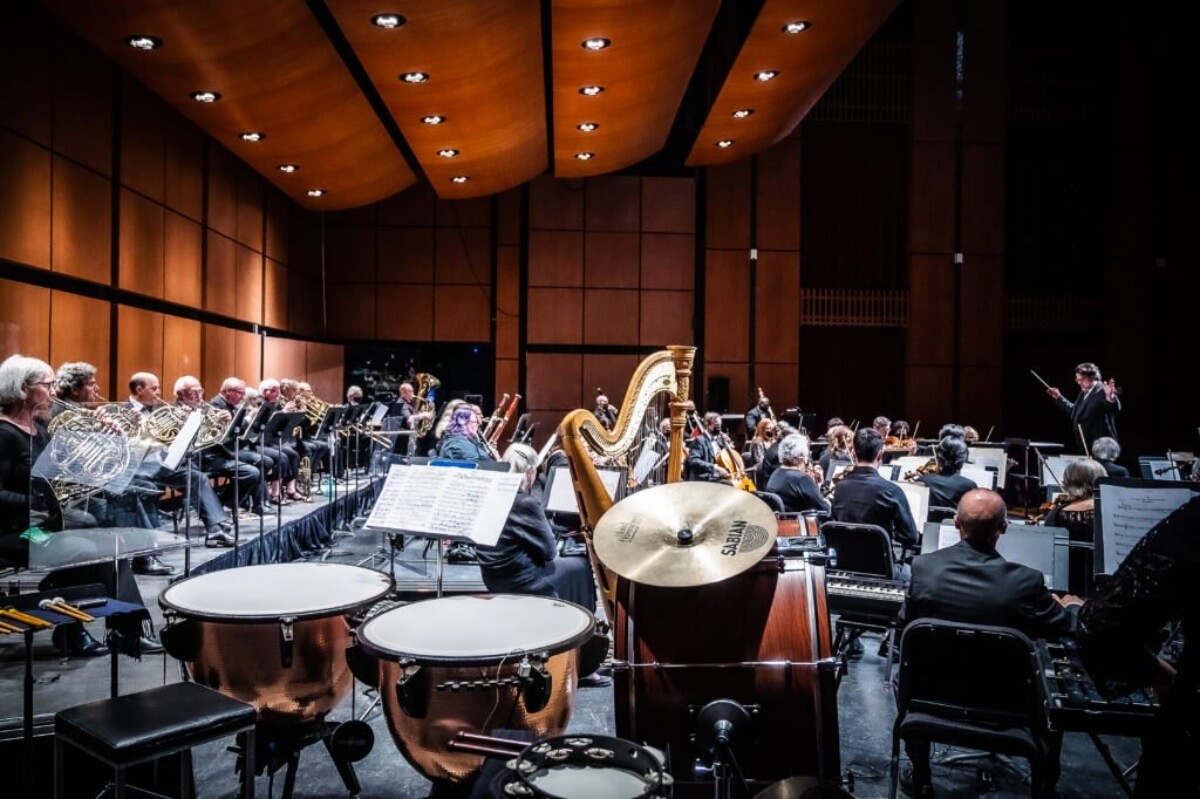 Cathedral Bluffs Symphony Orchestra (Photo: Allan Cabral)