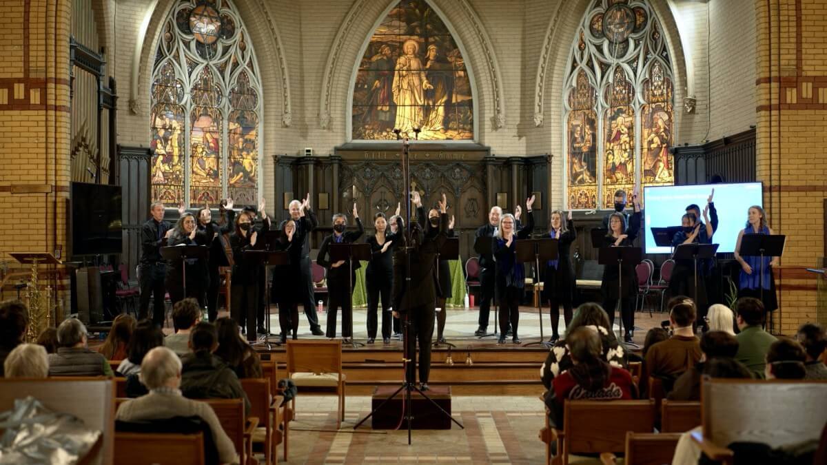 The Cantabile Chamber Singers (Photo courtesy of the artists)