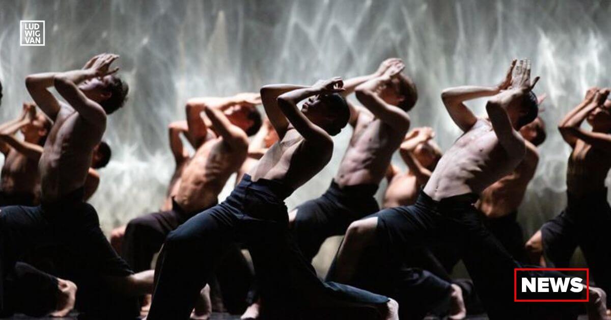 The National Ballet of Canada production of Crystal Pite’s Angel’s Atlas (Photo: Karolina Kuras, courtesy of the NBC)