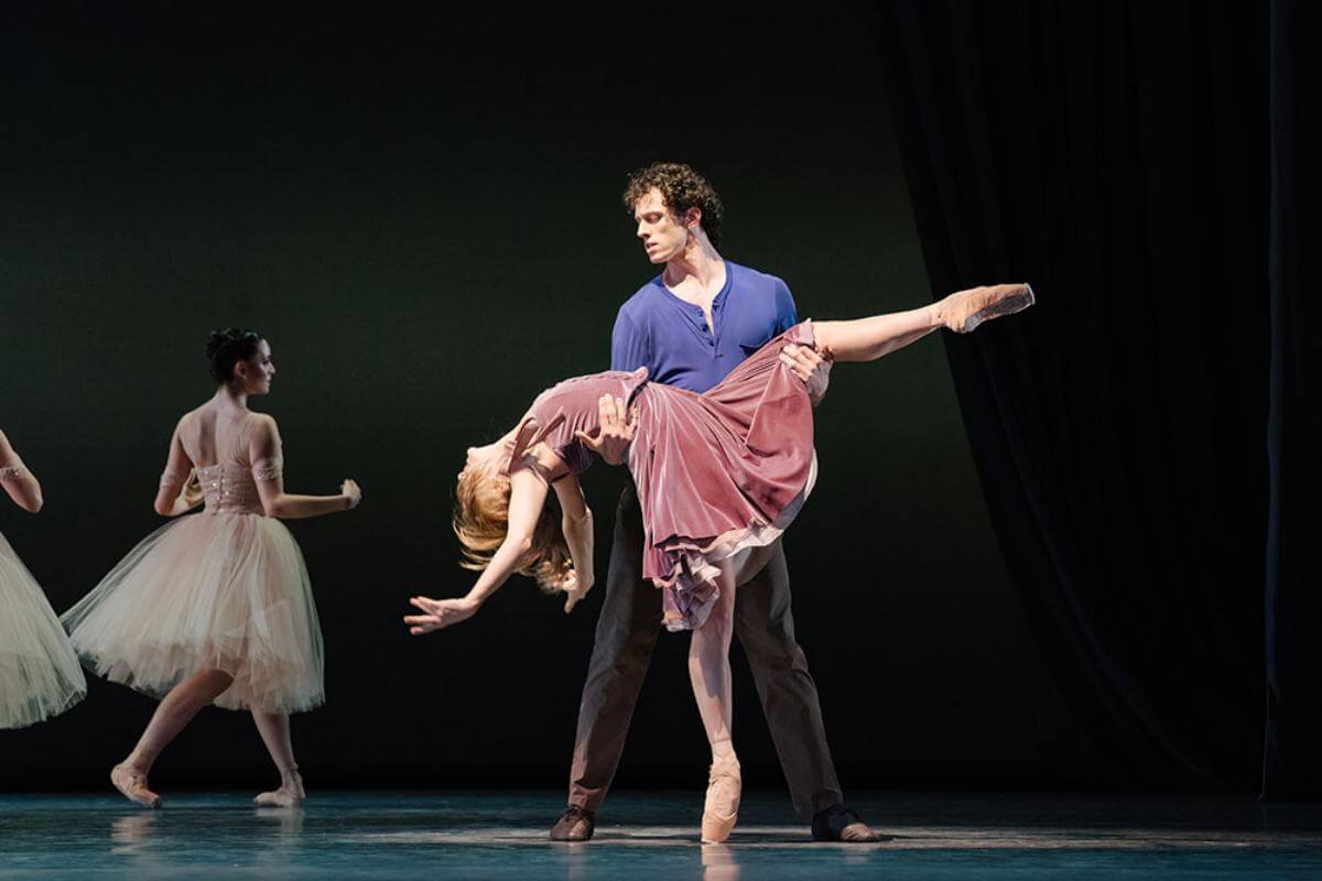 Heather Ogden and Christopher Gerty in the National Ballet of Canada’s Passion (Photo: Karolina Kuras, courtesy of the NBC)