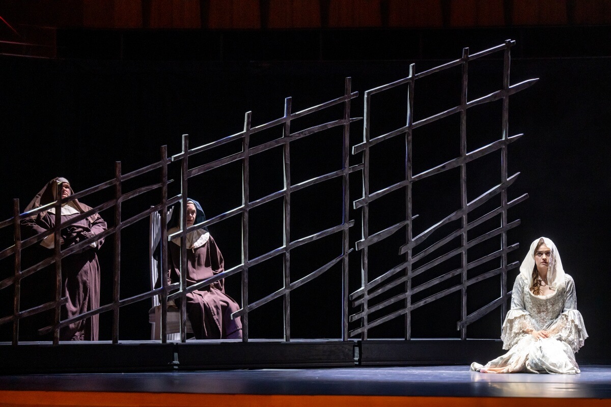 Left to Right: Emma Pennell (Soprano, ADP - Year 1), Jennifer Routhier (Alumna Ringer) & Elena Howard-Scott (Rebanks Fellow) (Photo: Dahlia Katz)